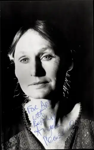 Ak Schauspielerin Angela Pleasance, Portrait, Autogramm