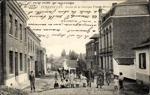 Ak Ellezelles Wallonien Hennegau, Ausgang aus der Vinois-Moreau-Fabrik