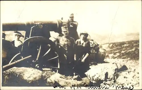 Foto Ak Prinzessin Menier, Schlachtfeld, Kanonen, Soldaten