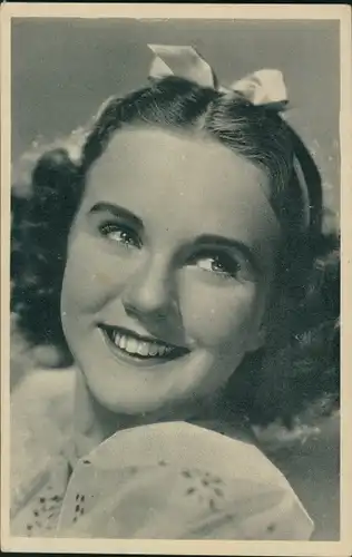 Ak Schauspielerin Deanna Durbin, Portrait