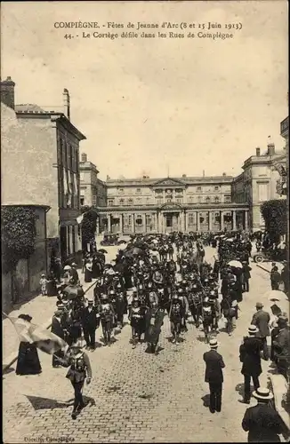 Ak Compiègne Oise, Fest der Jeanne d'Arc, Cortege in den Straßen von Compiègne