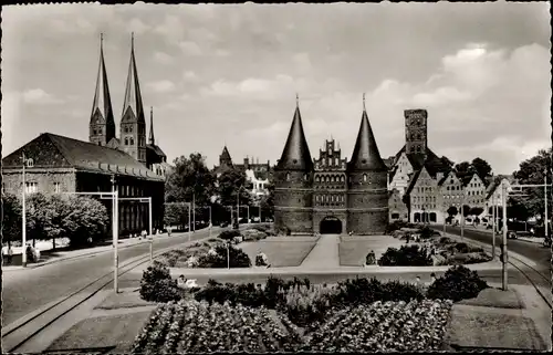 Ak Hansestadt Lübeck, Holstentor