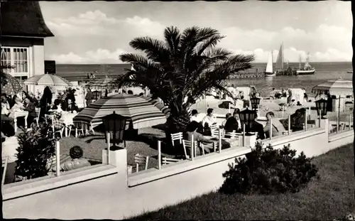 Ak Ostseebad Grömitz in Holstein, Strandhalle, Palmenterrasse