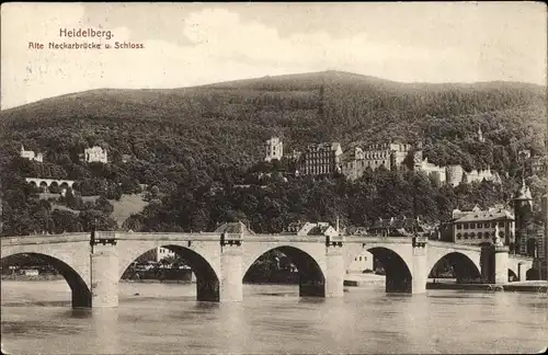 Ak Heidelberg am Neckar, alte Neckarbrücke, Schloss