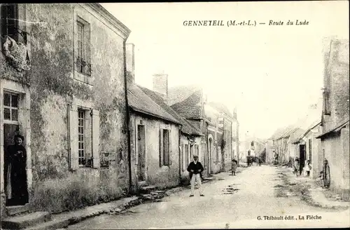 Ak Genneteil Maine et Loire, Route du Lude