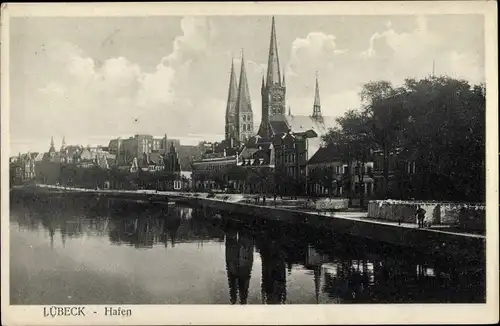 Ak Hansestadt Lübeck, Hafen, Kirchen