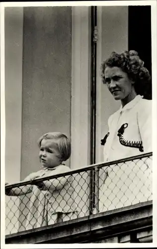 Ak Prinzessin Marijke, Palast Soestdijk 1949, Balkon