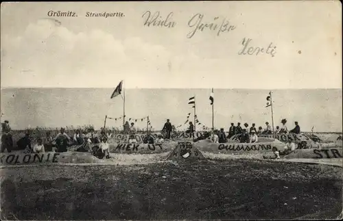 Ak Ostseebad Grömitz in Holstein, Strandleben, Fahnen