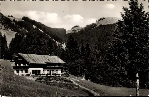 Ak Wertach im Allgäu, Terrassen-Cafe und Pension Alpenhaus Zum Toni