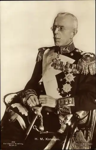 Ak König Gustav V. von Schweden, Portrait in Uniform