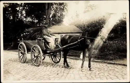 Foto Ak Bauer, Fuhrwerk, Pferd