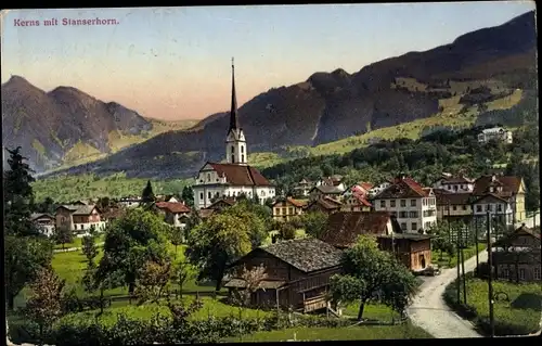 Ak Kerns Kanton Obwalden Schweiz, Gesamtansicht, Kirche, Stanserhorn