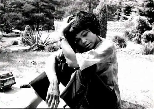 8 Fotos Eartha Kitt