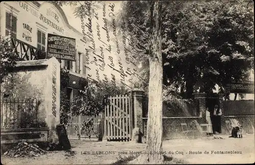 Ak Les Sablons près Moret Seine-et-Marne, L'Hotel du Coq, Route de Fontainebleau
