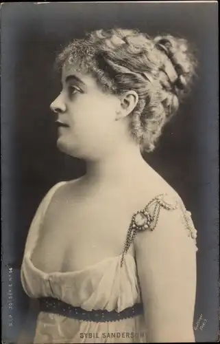 Ak Schauspielerin Sybil Sanderson, Portrait, Reutlinger