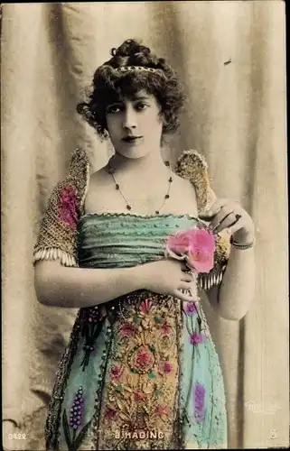 Ak Schauspielerin J. Hading, Portrait