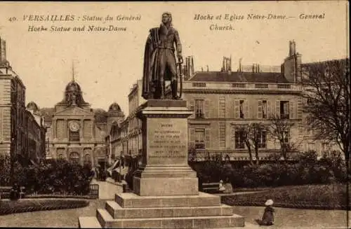 Ak Versailles Yvelines, Statue von General Hoche, Kirche Notre Dame