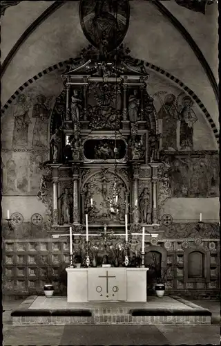 Ak Neustadt in Holstein, Altar, Stadtkirche, Inneres