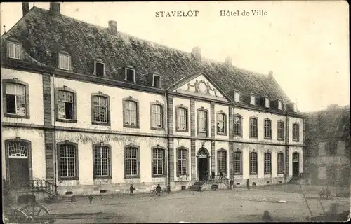 Ak Stavelot Wallonie Lüttich, Rathaus