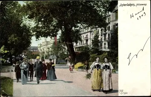 Ak Interlaken Kanton Bern Schweiz, Höheweg, Volkstracht