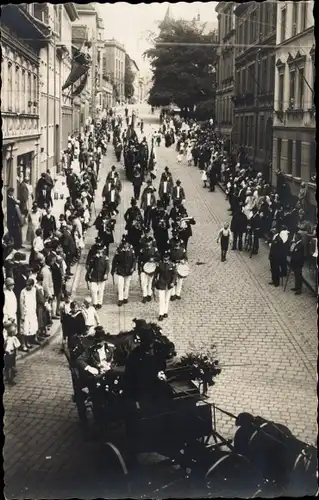 Foto Ak Apolda in Thüringen, Festzug