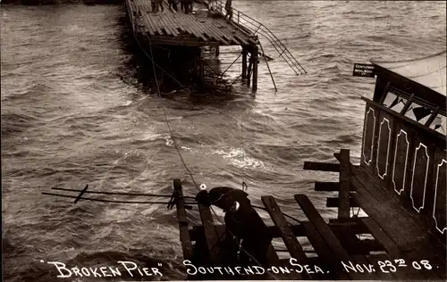 Foto Ak Southend on Sea Essex England, zerstörter Seesteg 23. November 1908