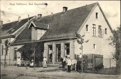 Ak Bad Oeynhausen in Westfalen, Haus Hoffmann, Geschäft, Fuhrwerk