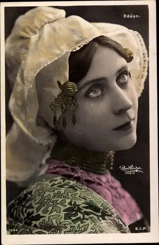 Ak Schauspielerin Sylvie, Portrait