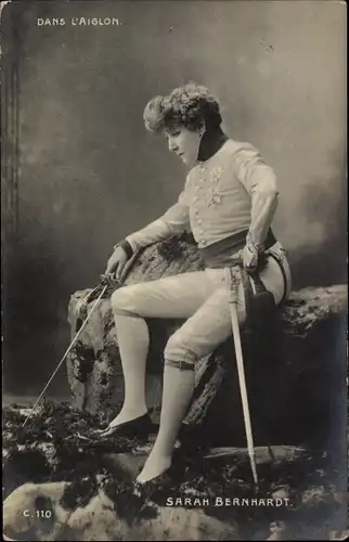 Ak Schauspielerin Sarah Bernhardt, Portrait, Dans L'Aiglon