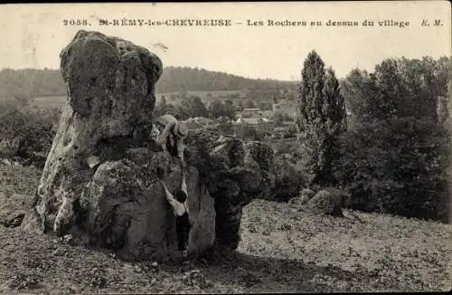 Ak Saint Rémy les Chevreuse Yvelines, Les Rochers oberhalb des Dorfes