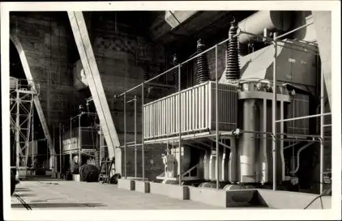 Ak Genissiat Ain, Am großen Damm, den Transformatoren der Fabrik