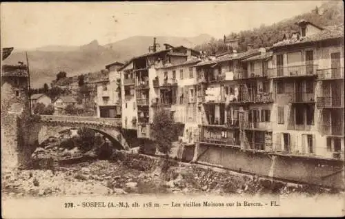 Ak Sospel Alpes Maritimes, alte Häuser an der Bevera