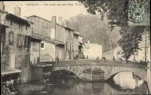 Ak Verdun Meuse, Straßenansicht des Wassers