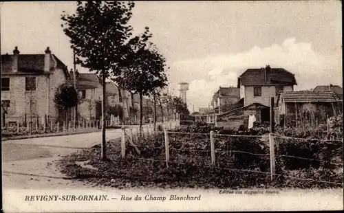 Ak Revigny-sur-Ornain Meuse, Rue du Champ Blanchard