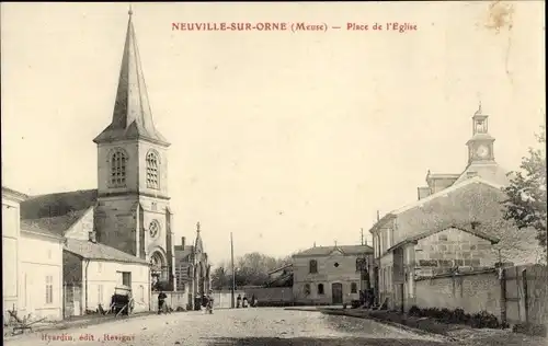 Ak Neuville sur Orne Lorraine Meuse, Place de l'Eglise