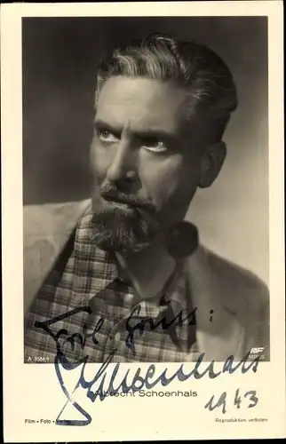 Ak Schauspieler Albrecht Schoenhals, Portrait, Pfeife, kariertes Hemd, Autogramm