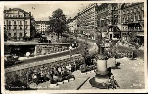 Ak Stockholm Schweden, Straßenpartie, Denkmal