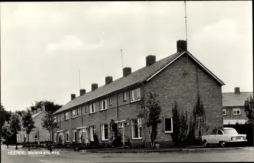 Ak Heerde Gelderland, Molenkampweg, Auto