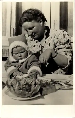 Ak Grindelwald, Prinzessin Juliana der Niederlande, Prinzessin Beatrix als Baby, 1939
