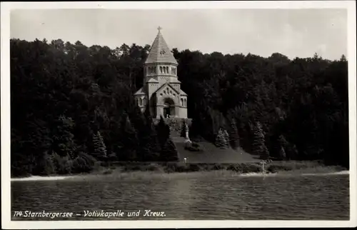 Ak Berg am Starnberger See Oberbayern, Votivkapelle, Kreuz