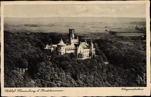 Ak Schulenburg Pattensen (bei Nordstemmen) an der Leine, Marienburg, Fliegeraufnahme