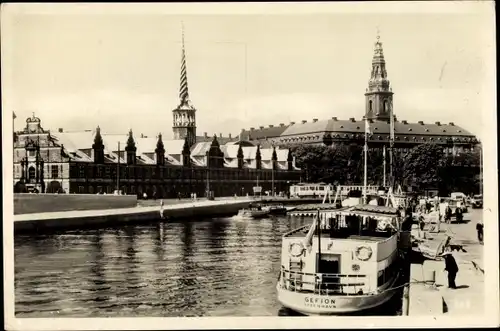 Ak København Kopenhagen Dänemark, Boersen og Christiansborg slot