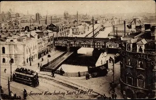 Ak Cardiff Wales, General View looking South, Straßenbahn, Hotel