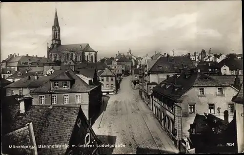 Ak Münchberg in Oberfranken Bayern, Bahnhofstraße, Untere Ludwigstraße, Kirche