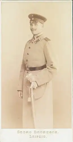 CdV Leipzig in Sachsen, Deutscher Soldat in Uniform, Standportrait