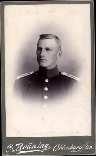 CdV Oldenburg in Niedersachsen, Deutscher Soldat in Uniform