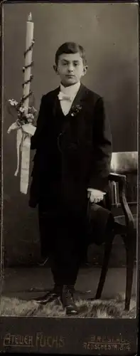 CdV Wrocław Breslau Schlesien, Junge mit Kommunionskerze, Portrait