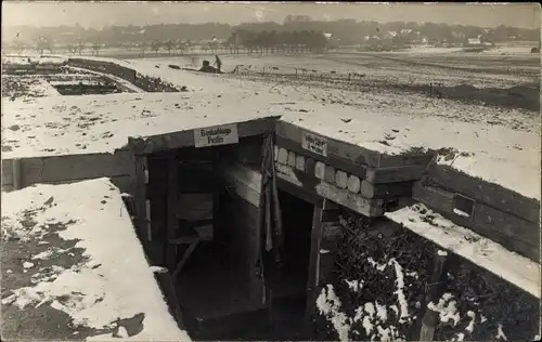 Foto Ak Braunschweig in Niedersachsen, Feldstellung, Großer Exerzierplatz, Schützengraben