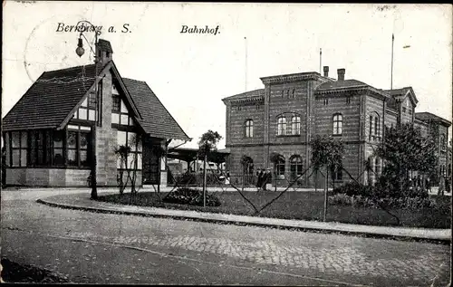 Ak Bernburg an der Saale, Bahnhof