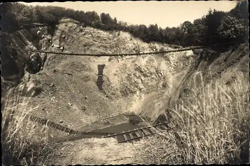 Foto Ak Vienenburg Goslar am Harz, Kalibergwerk, Grubenunblück 1930, Einsturzkrater